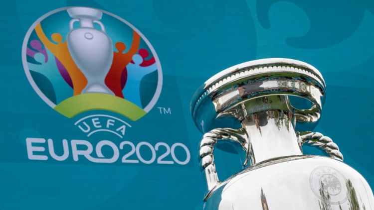 估的长远影 估的长远影