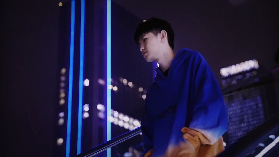 的运动员加 的运动员加