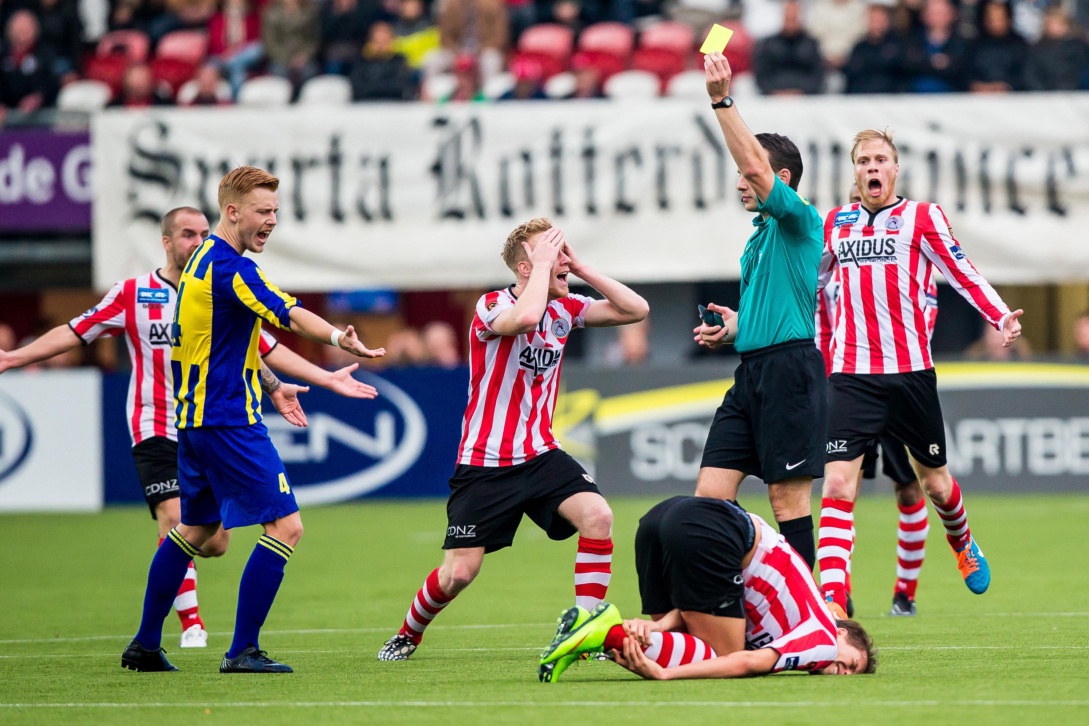 与此同时 与此同时